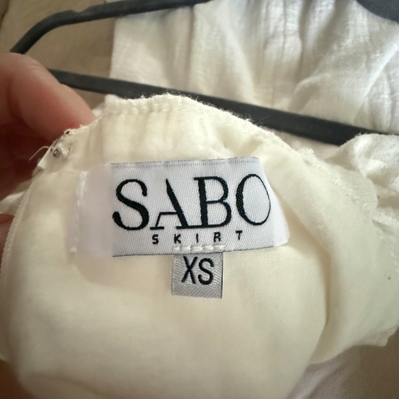 Sabo Skirt | Size XS | Light and Breezy Summer 5 Button Dress | Cream - Picture 6 of 7